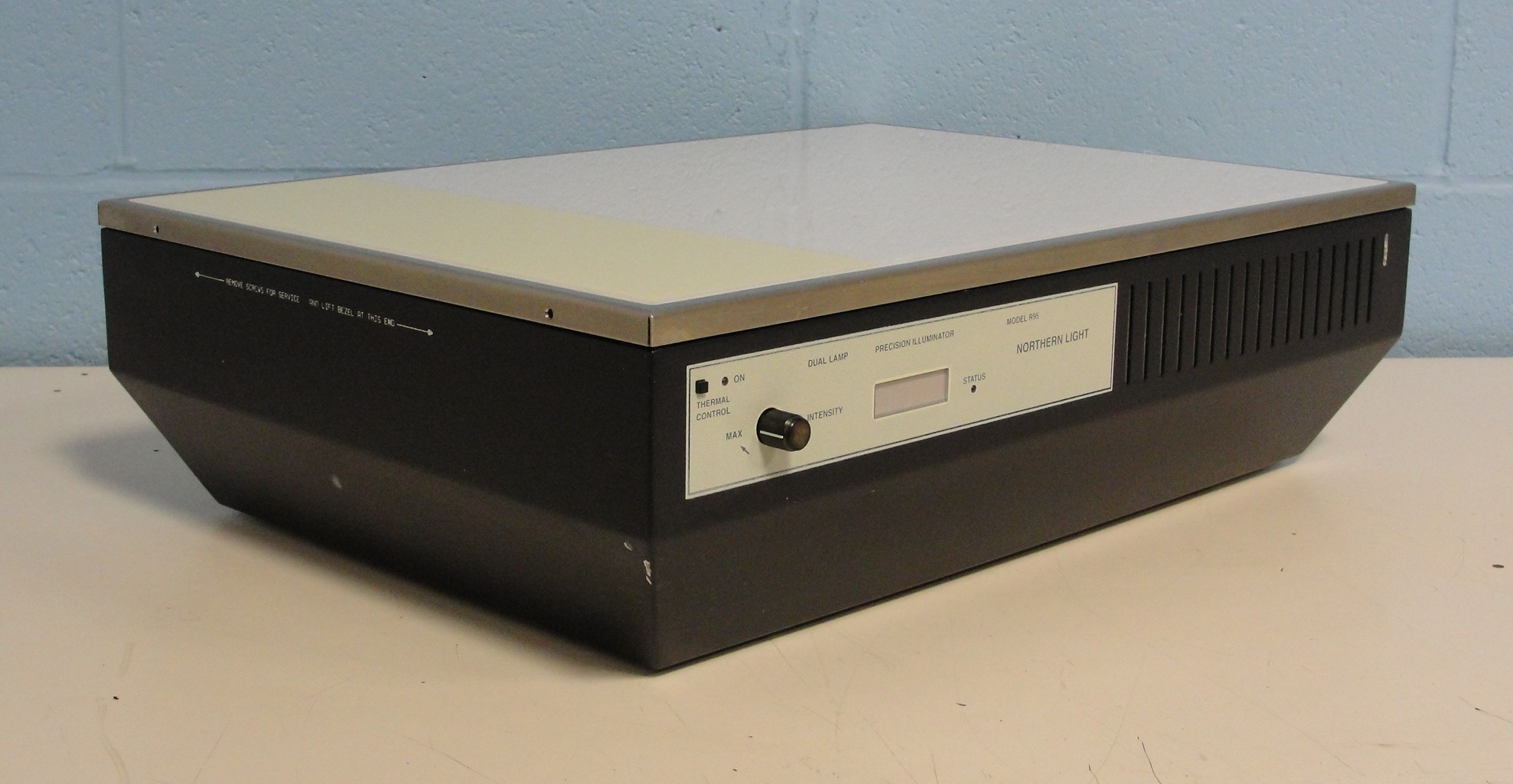 Northern Light R95 Transilluminator Light Box