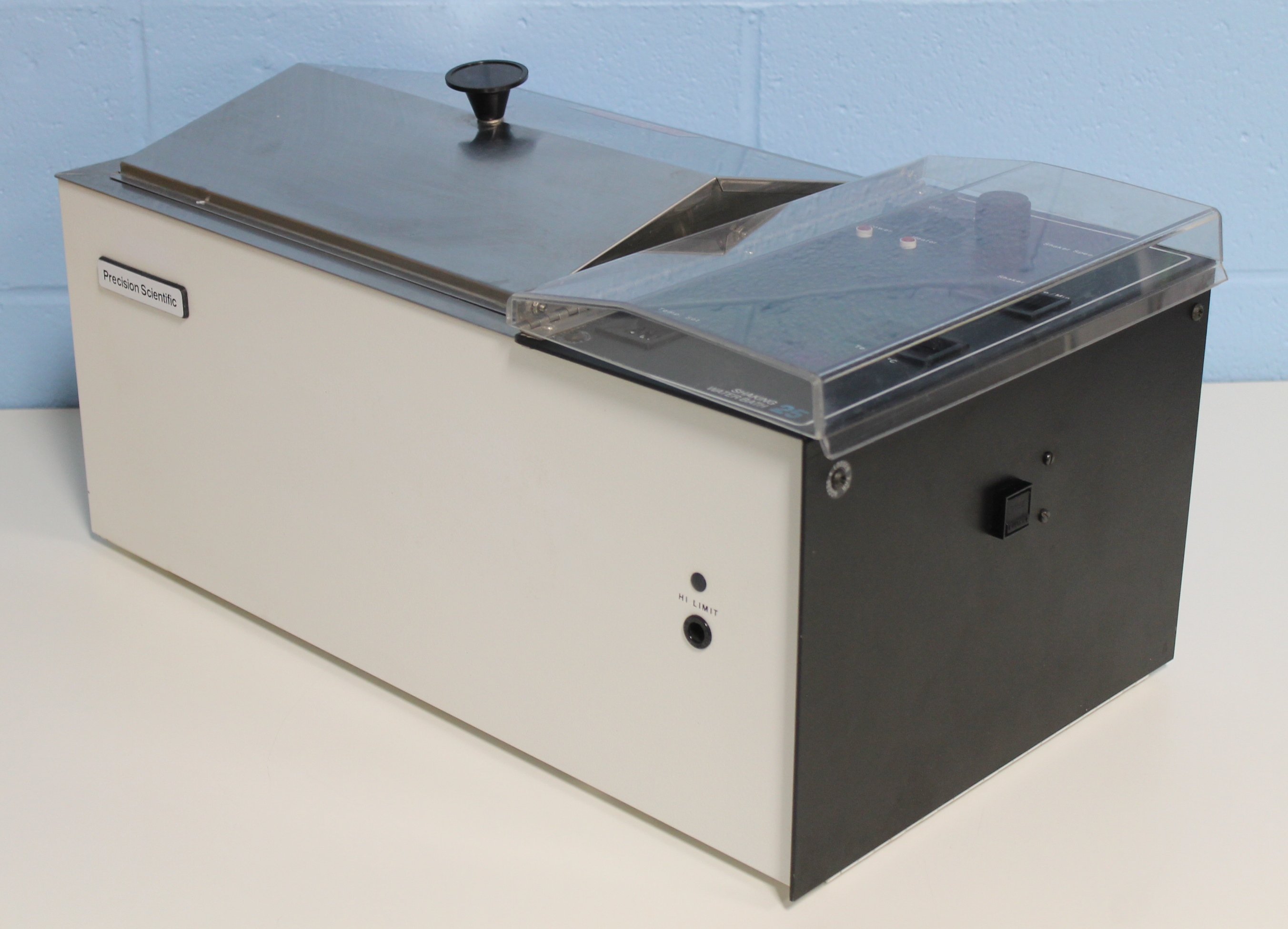 Precision Reciprocal Shaking Water Bath 25 CAT No. 66800
