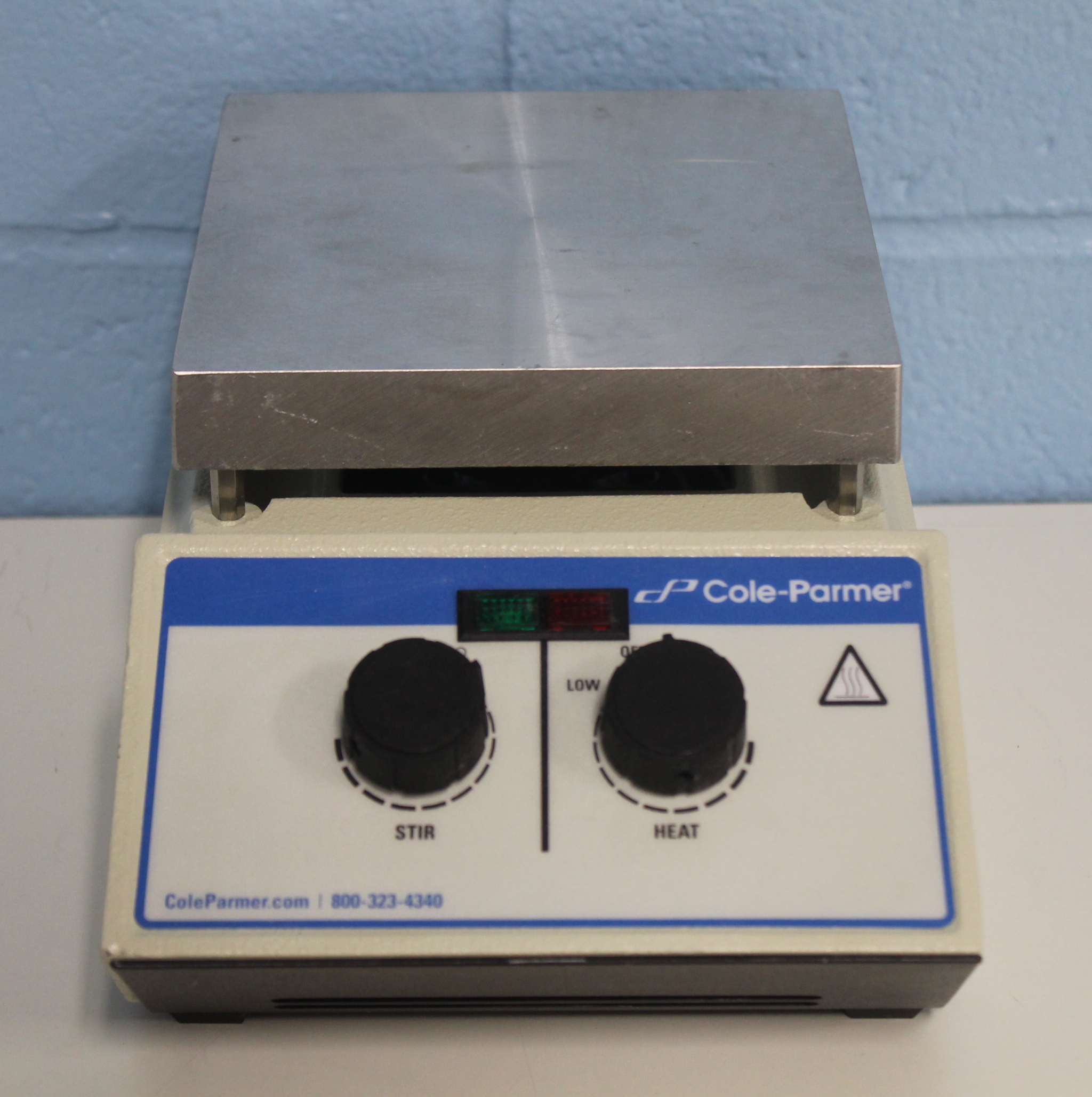 Cole-Parmer Stirring Hot Plate, 6″ x 6″, Aluminum Top Item #04803-01