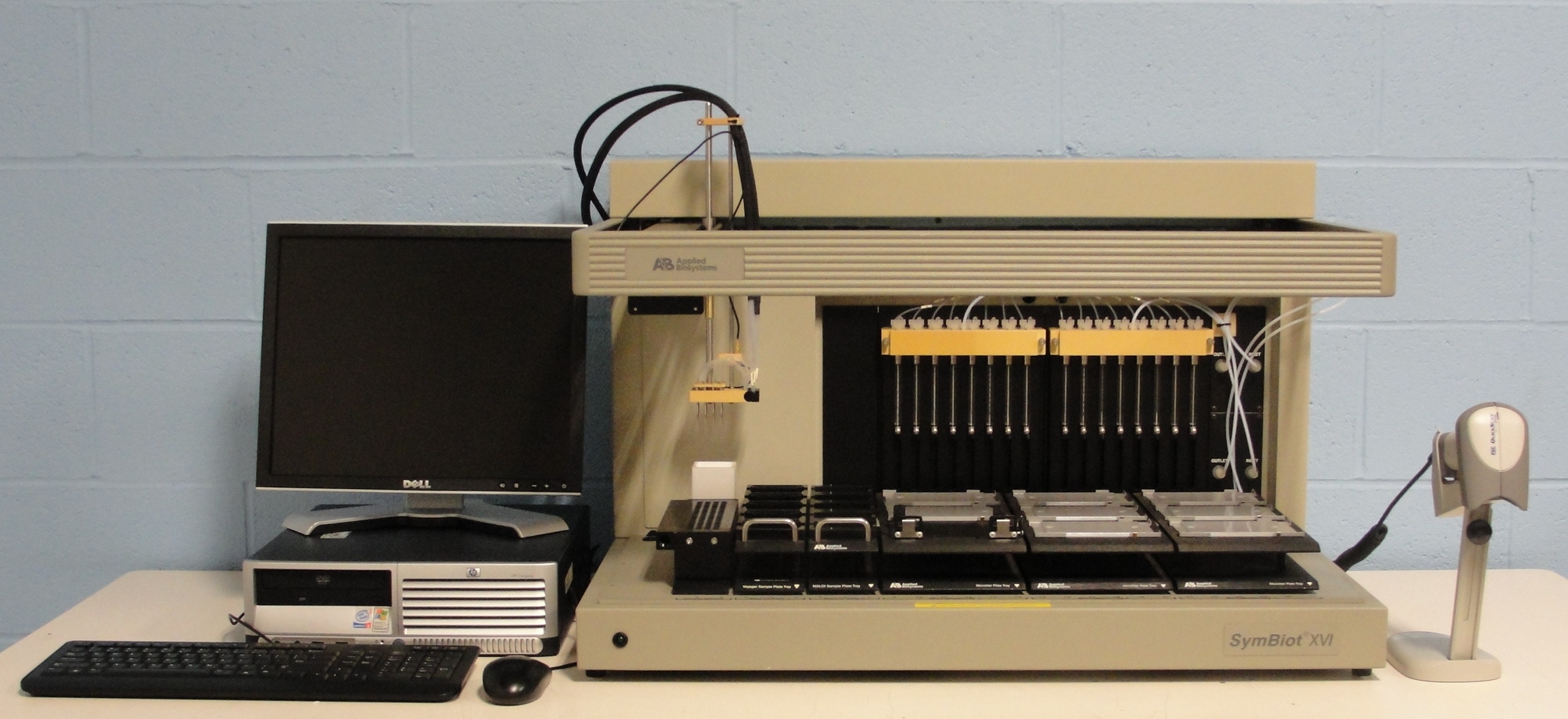 Applied Biosystems SymBiot XVI Sample Workstation