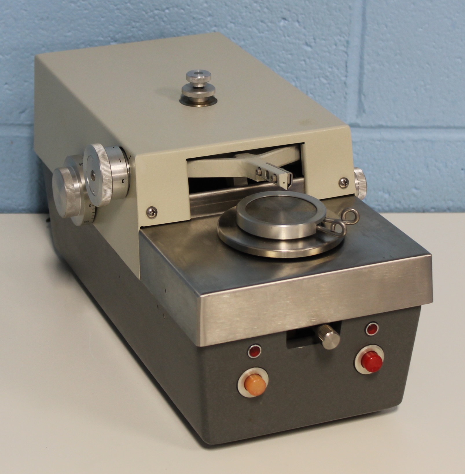 Sorvall TC-2 Tissue Sectioner