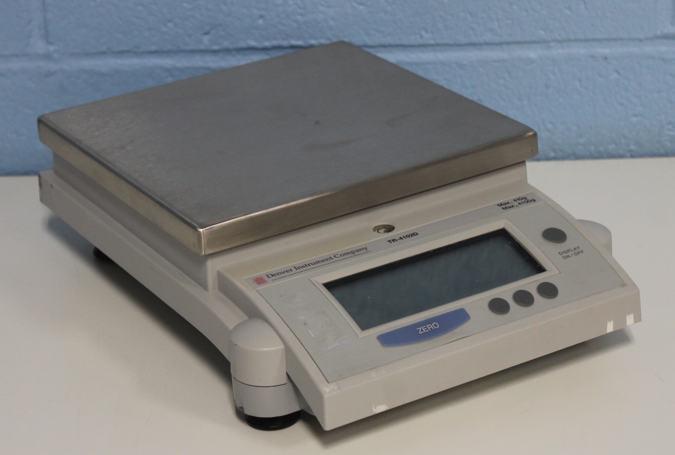 Denver Instrument TR-4102D Digital Toploading Balance