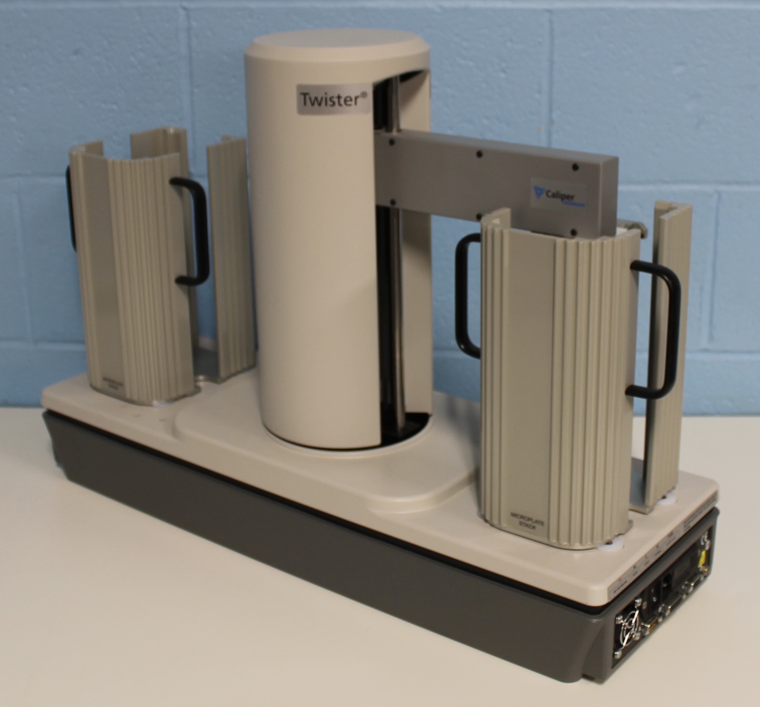 Caliper Life Sciences Twister Microplate Handler