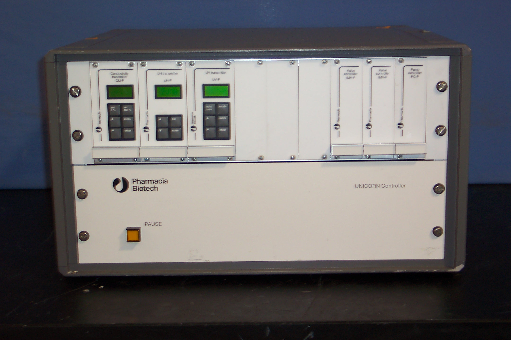 Biotech Instrument Controller Pharmacia Biotech Unicorn Controller