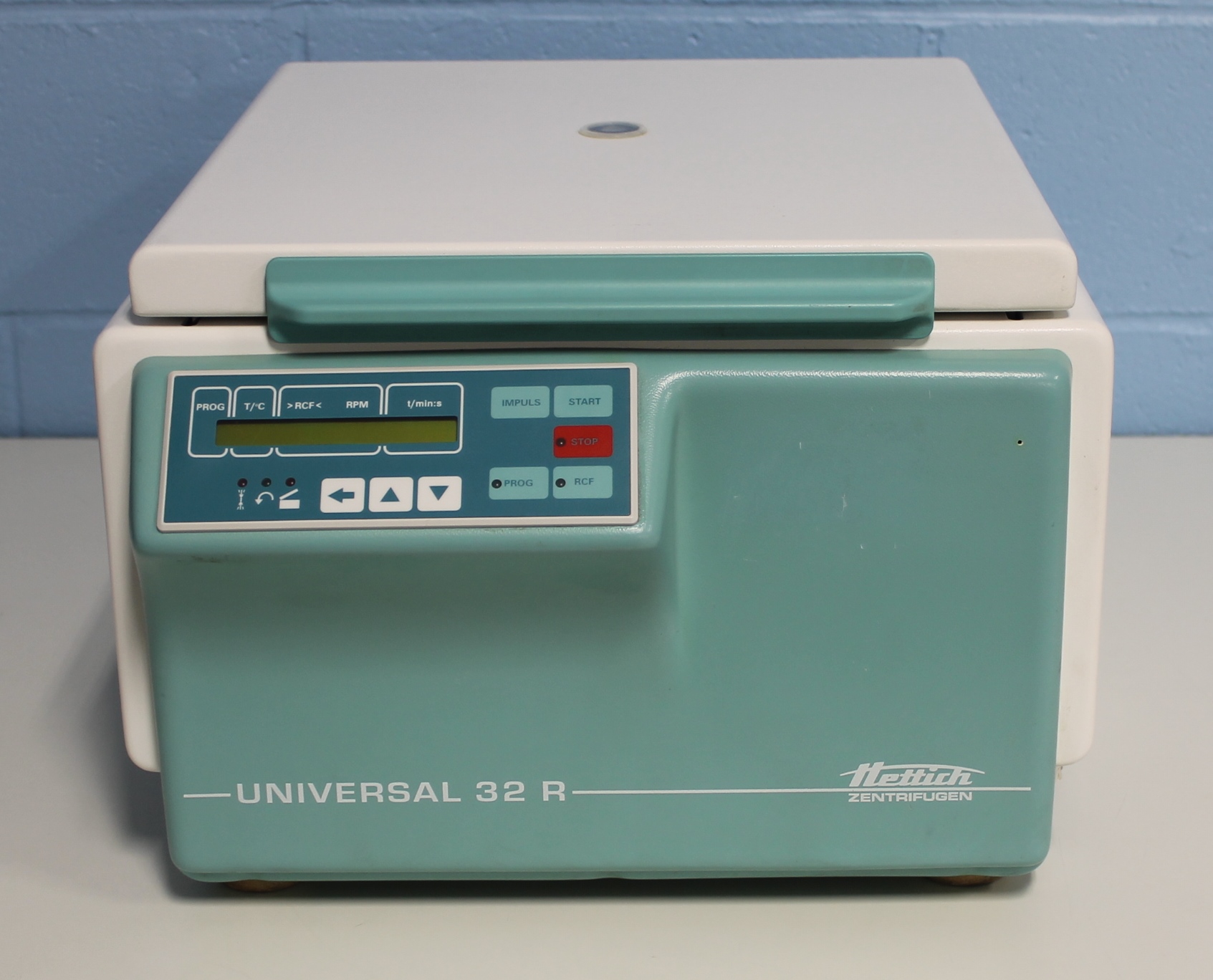 ひろけん３２R  Hettich Universal 32R Refrigeration Centrifuge Model 1610-01