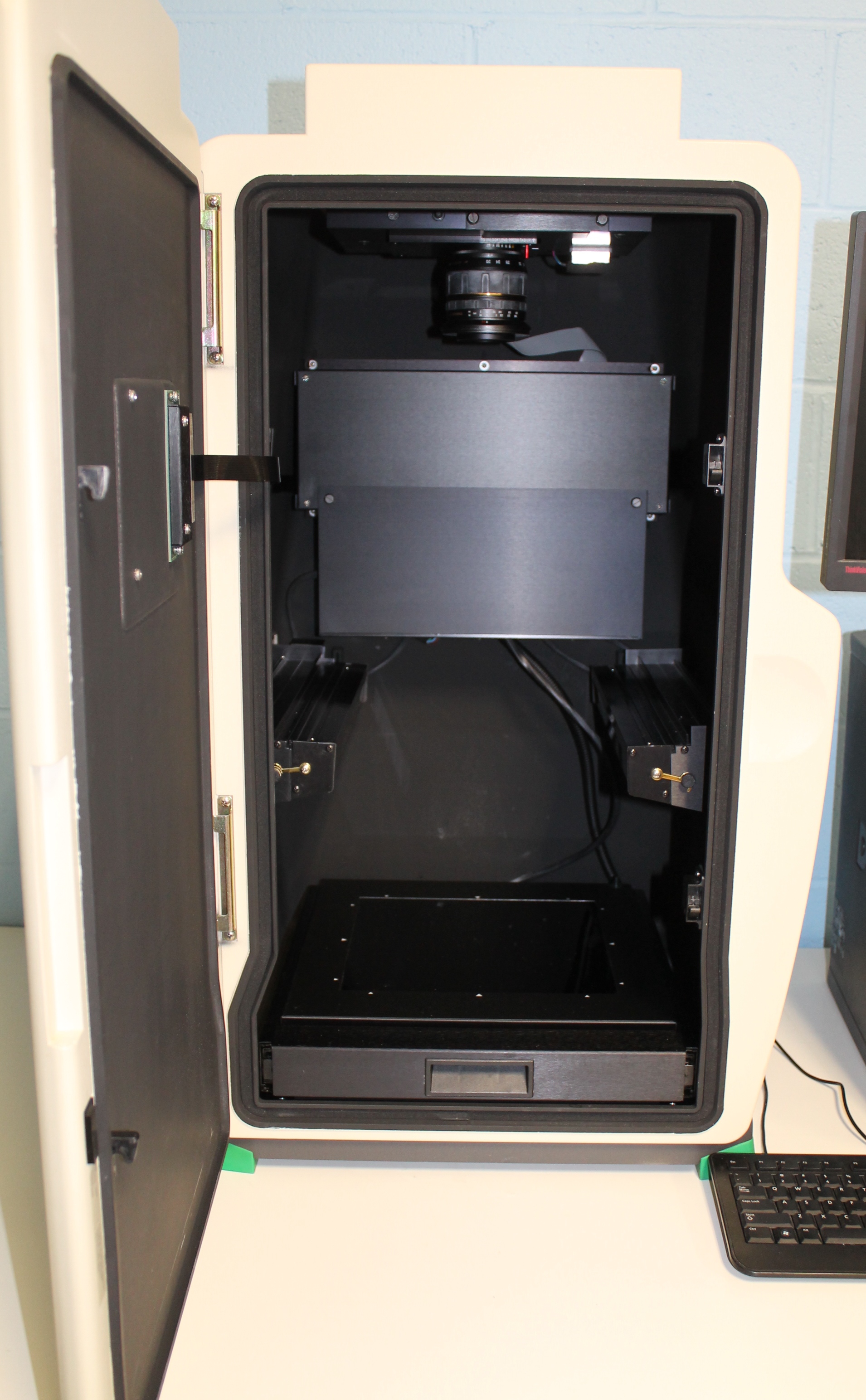 Bio-Rad VersaDoc Imaging System Model 1000