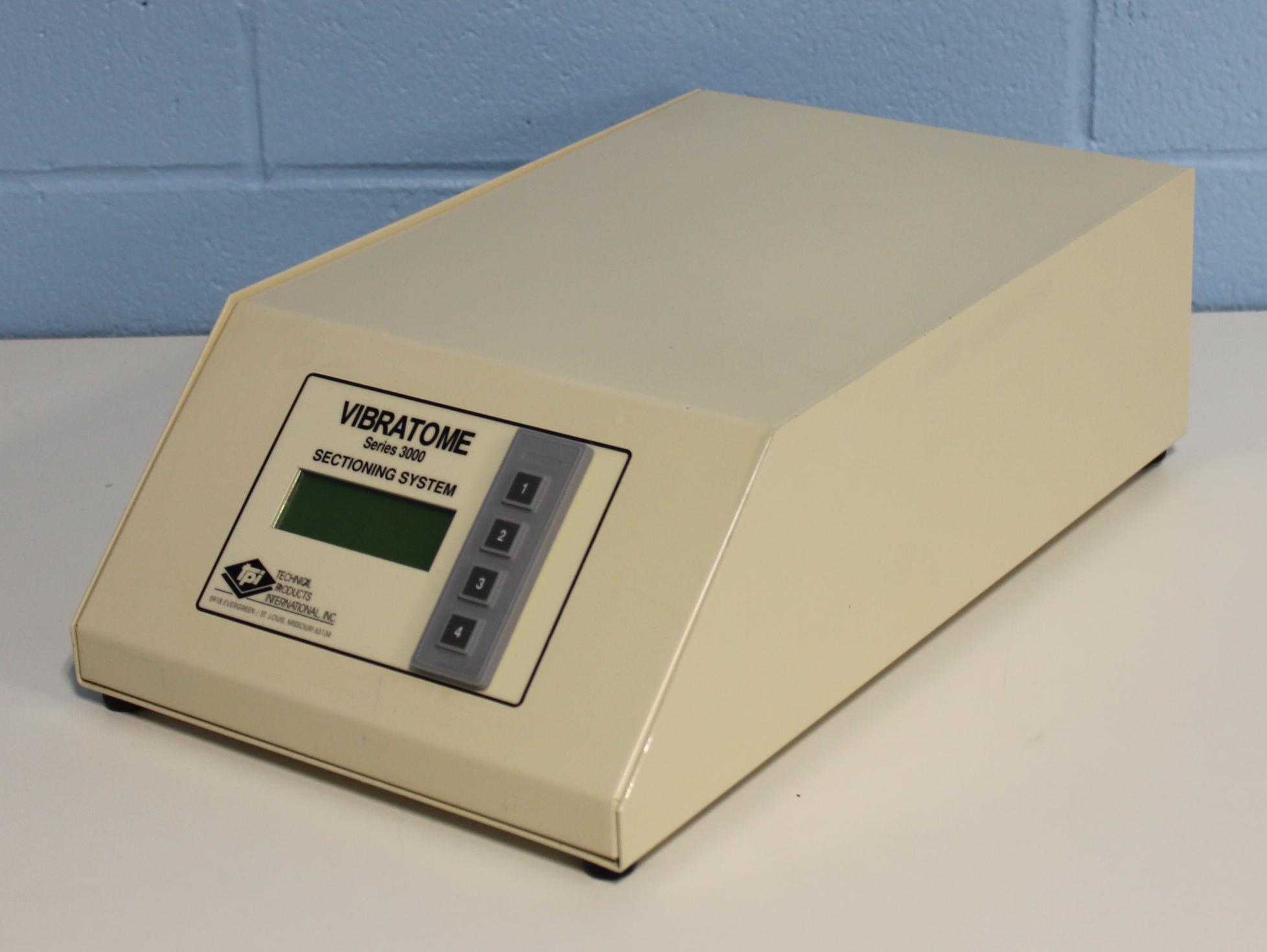 TPI Vibratome Series 3000 Sectioning System Controller