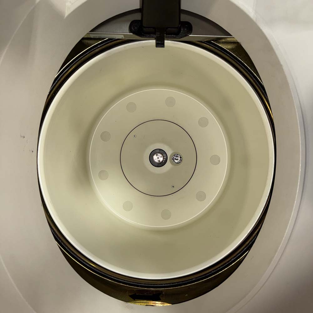 Beckman Coulter  OPTIMA XL-100K Ultracentrifuge