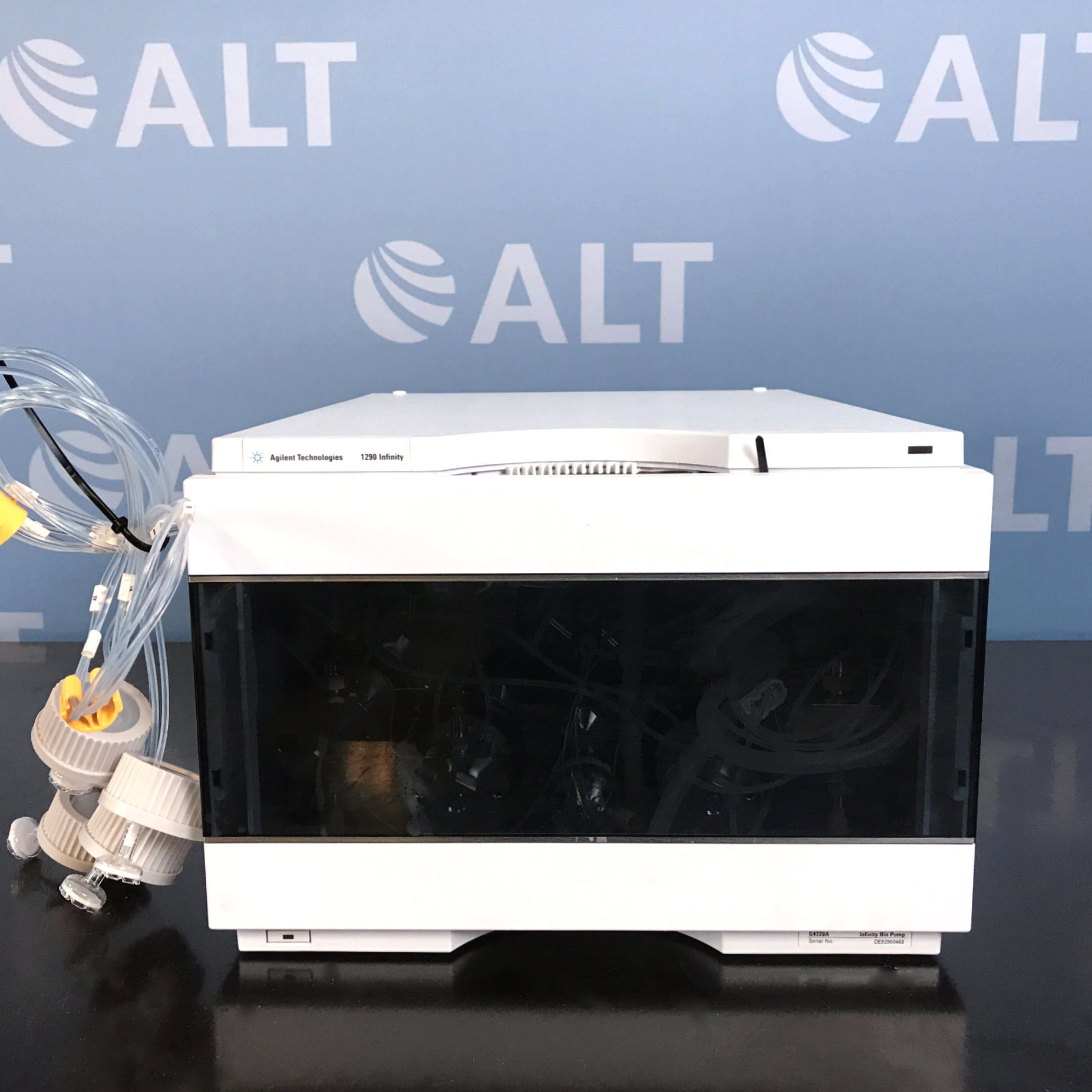 Used Lab Equipment - Agilent 1290 Infinity G4220A Bin Pump 31