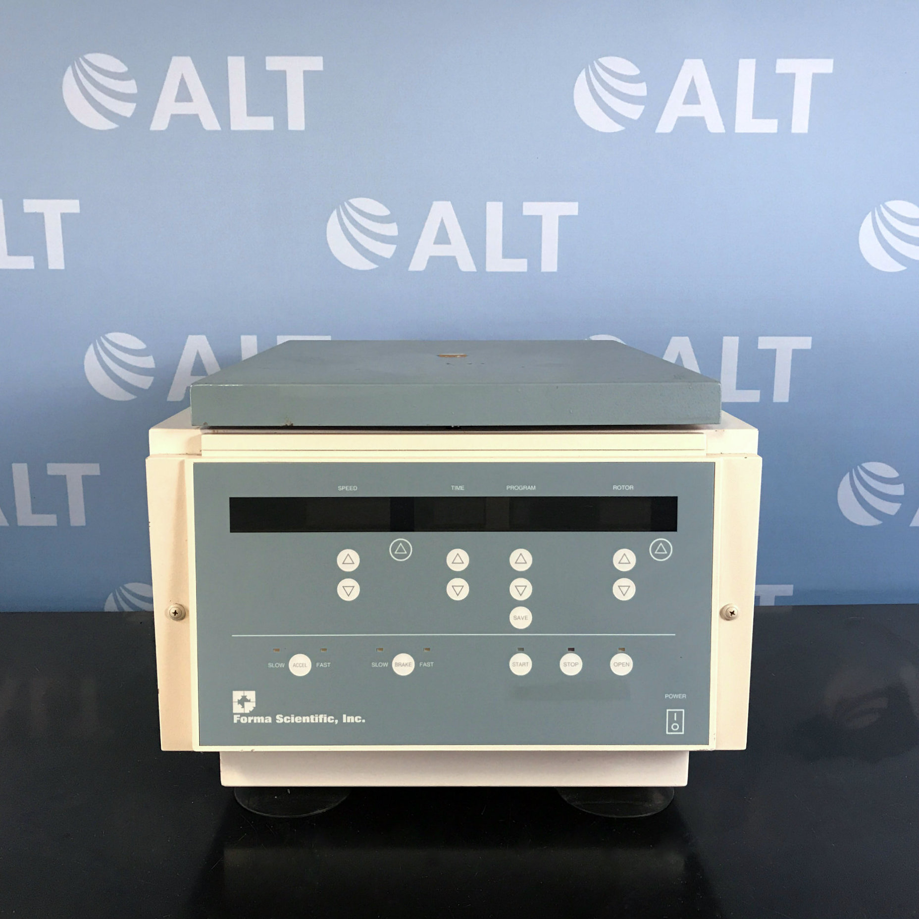Used Lab Equipment - Forma Scientific Thermo Scientific 5677 Benchtop Centrifuge 5