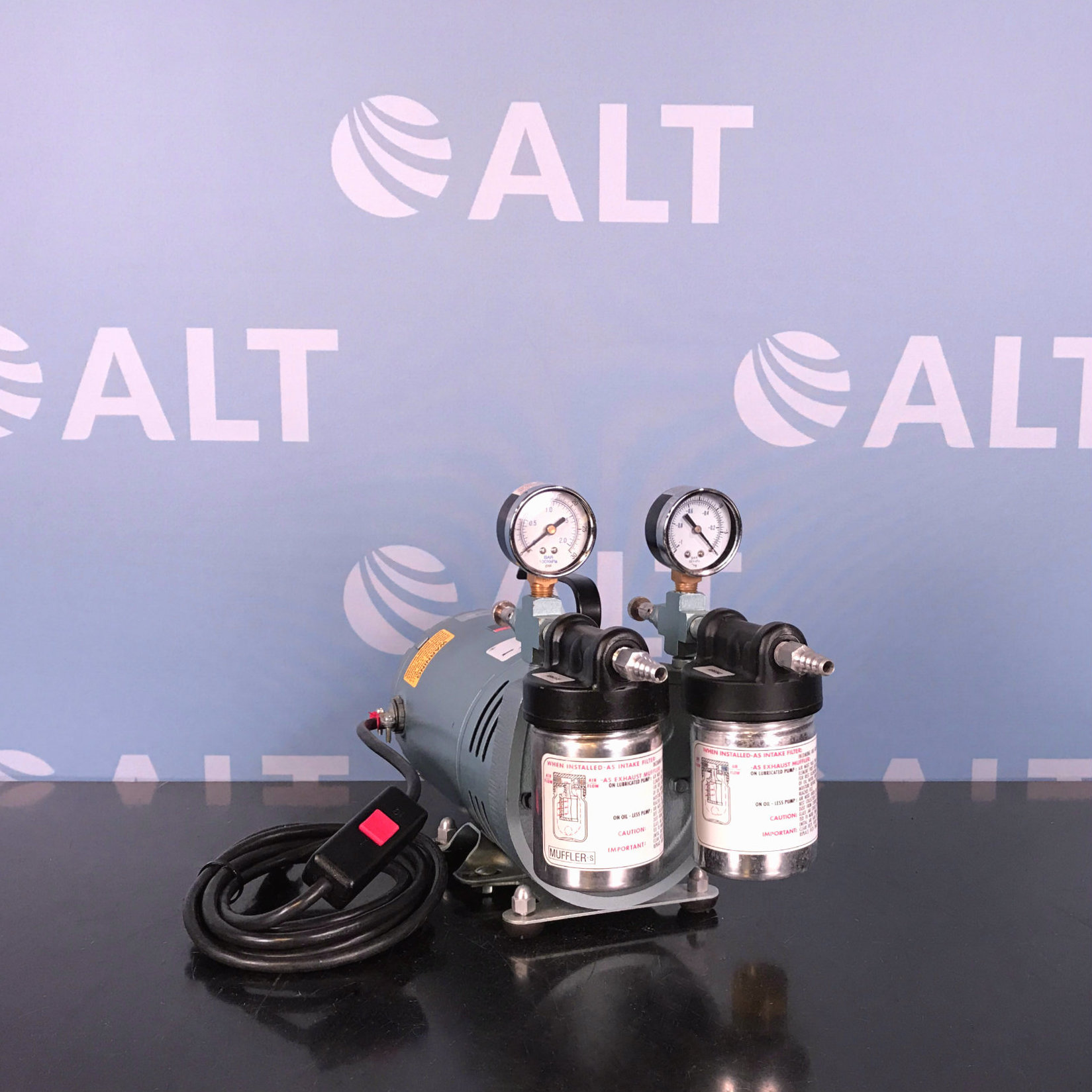 Used Lab Equipment - Gast 0523-V4H-G588DX Rotary Vane Vacuum Pump 5