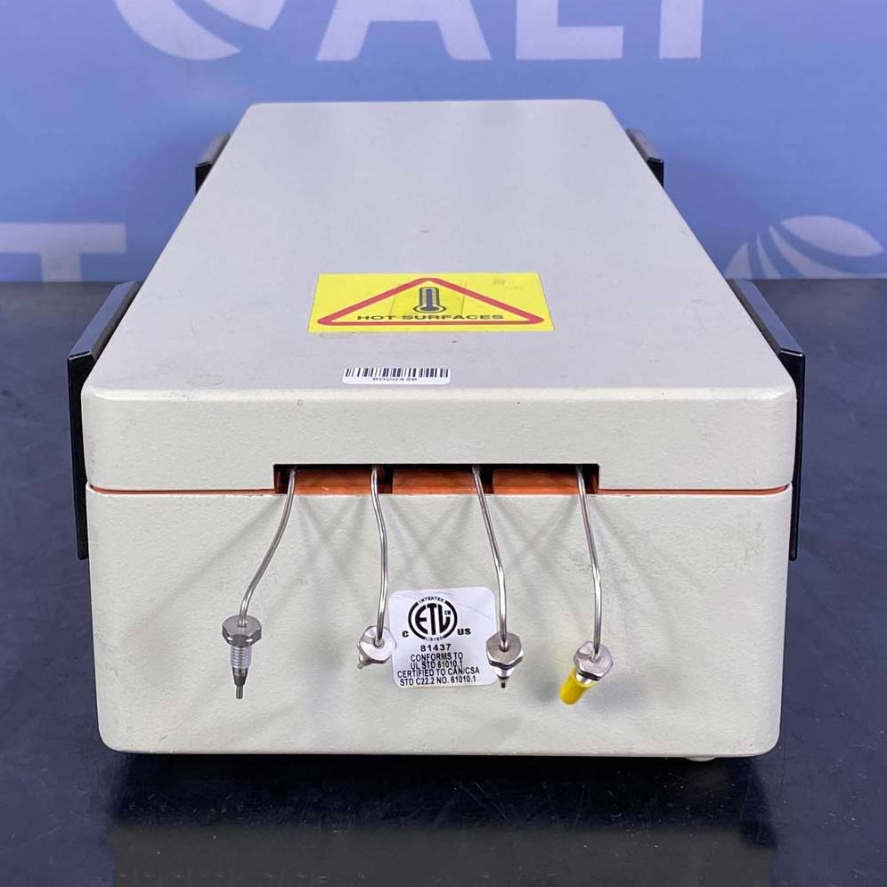 Used Lab Equipment - Waters CHM Column Heater Module 25