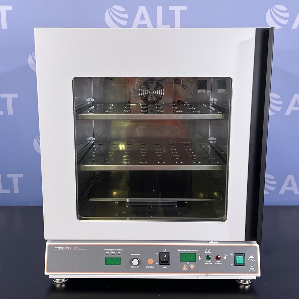 Used Lab Equipment - Corning LSE 71L Shaking Incubator 1