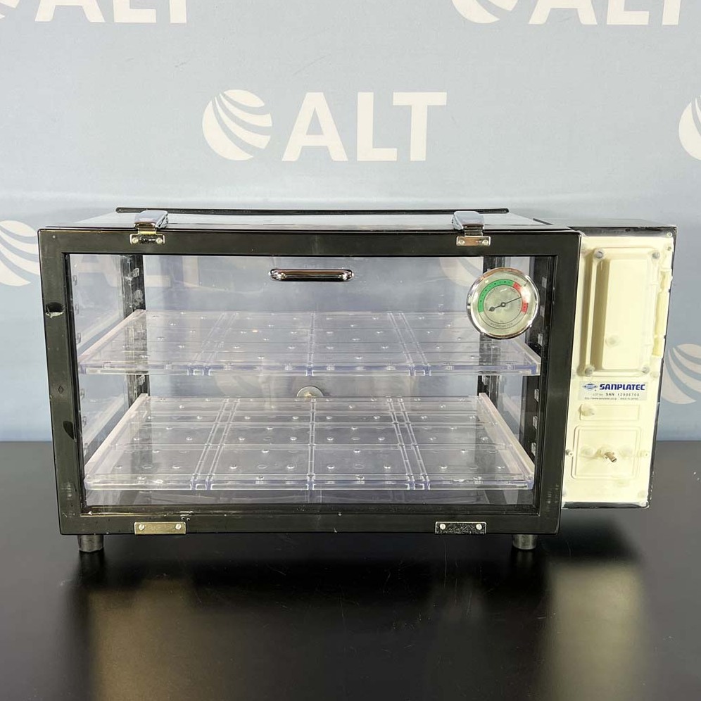 Used Lab Equipment - Sanplatec Corp Sanpla Dry Keeper Plastic Desiccator Cabinet 3