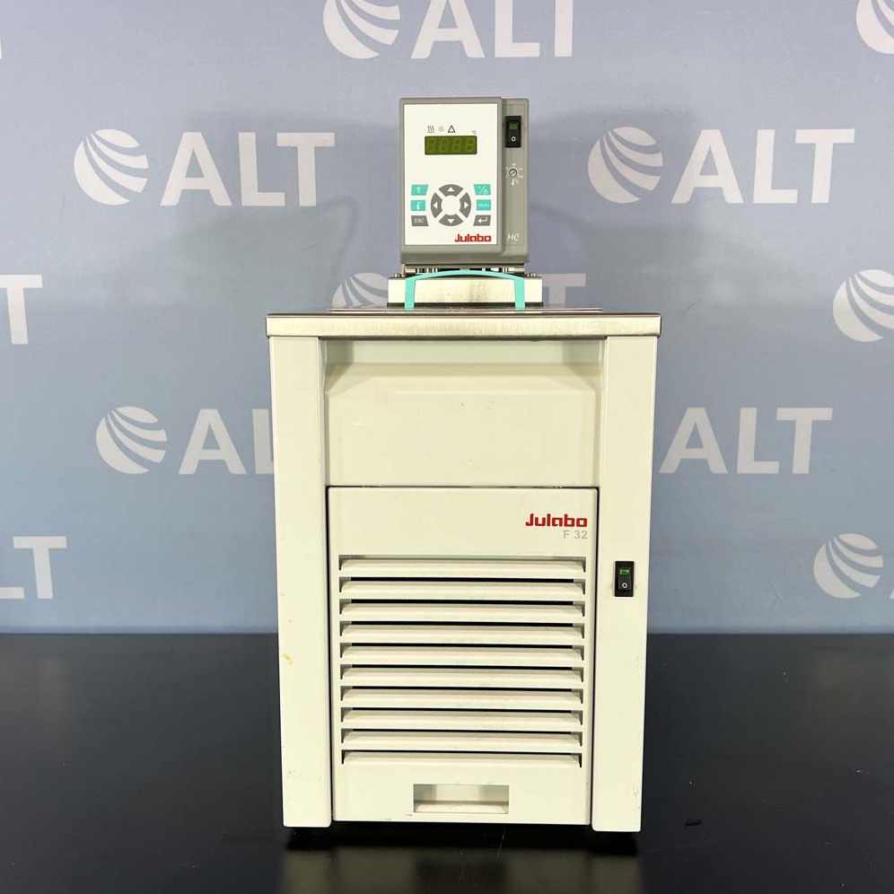 Used Lab Equipment - Julabo F32-MC Heating / Refrigerated Circulator 7