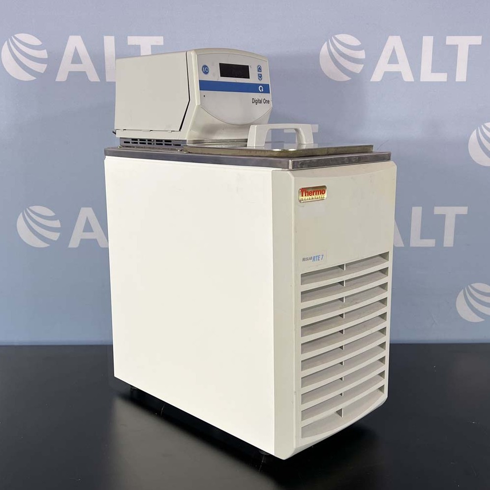 Used Lab Equipment - Thermo Scientific Neslab RTE 7 Digital One Recirculating Chiller 17