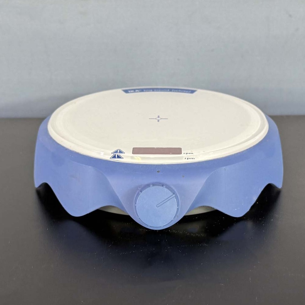 Used Lab Equipment - IKA Big Squid White Magnetic Stirrer, Model S000 5