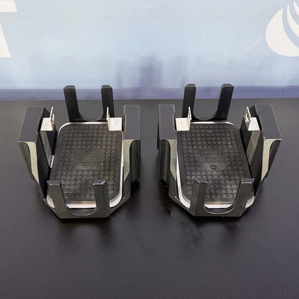 Used Lab Equipment - Thermo Scientific 75003617 Microplate Carriers for TX-750 Rotor (Pair) 9