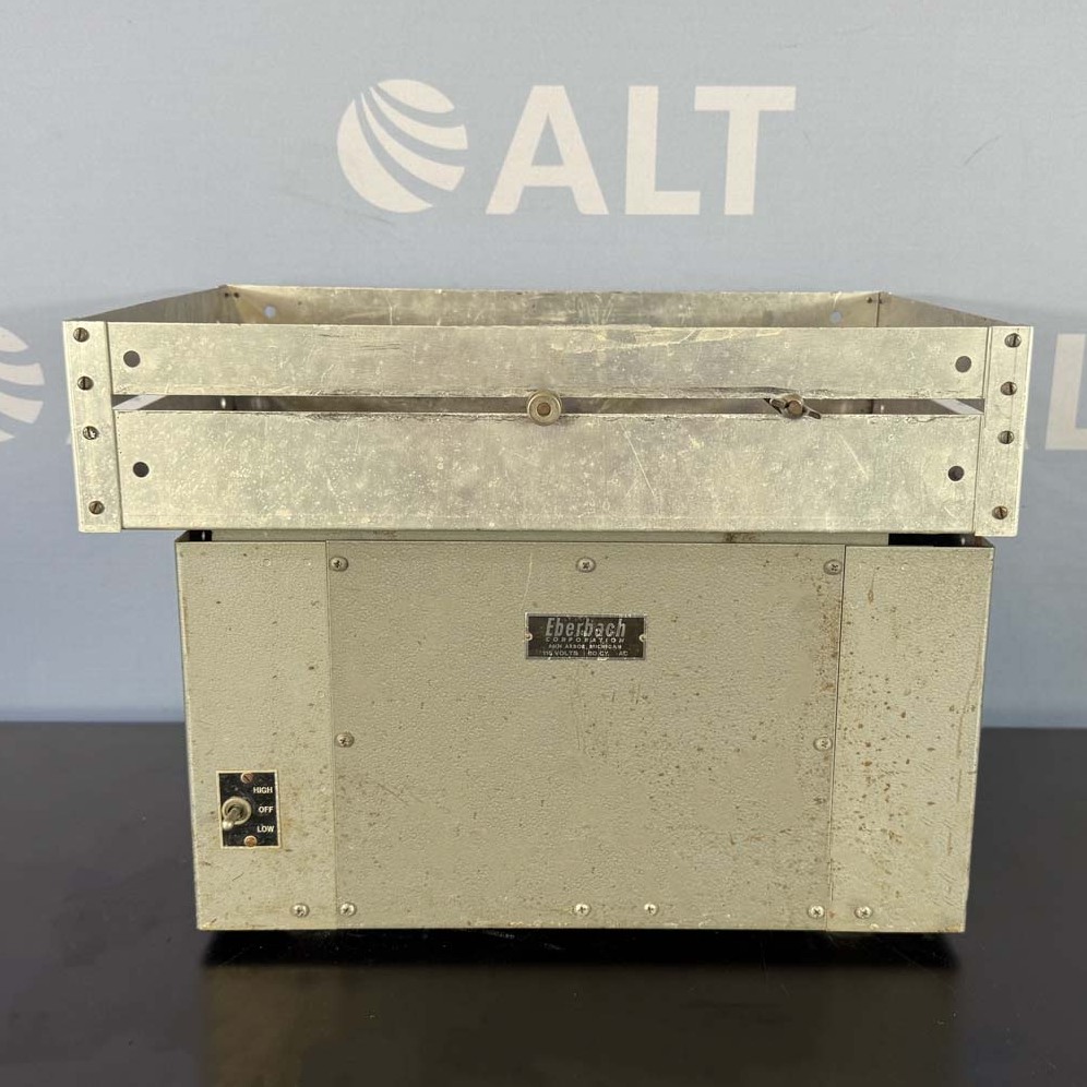 Used Lab Equipment - Eberbach 6015 Fixed-Speed Reciprocal Shaker 1
