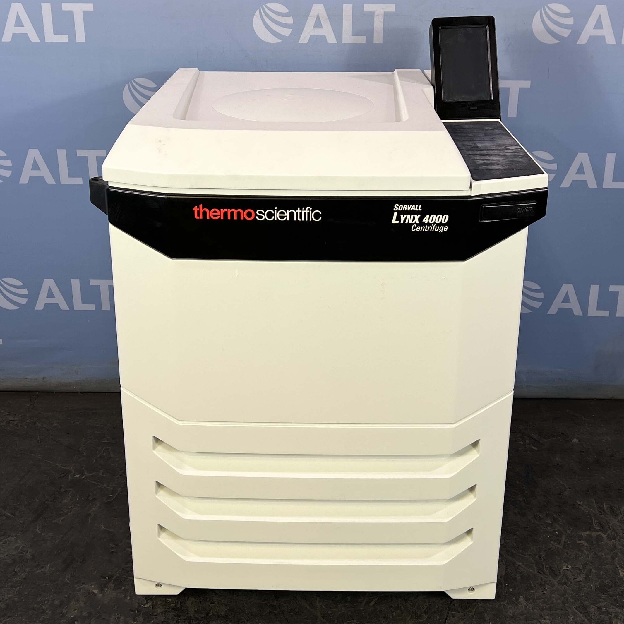Thermo Fisher Scientific Sorvall Lynx 4000 Centrifuge