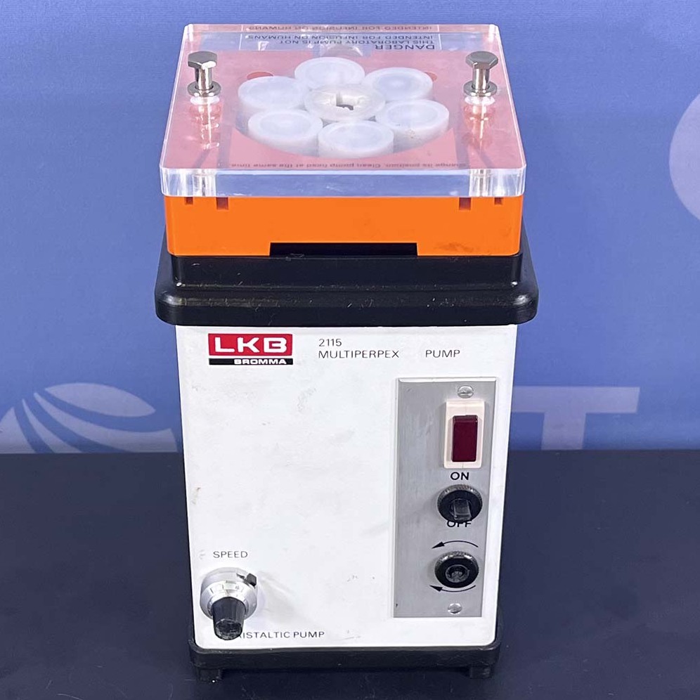 Fisher Scientific Desi-Vac 1500ML Container with Manual Vacuum Pump