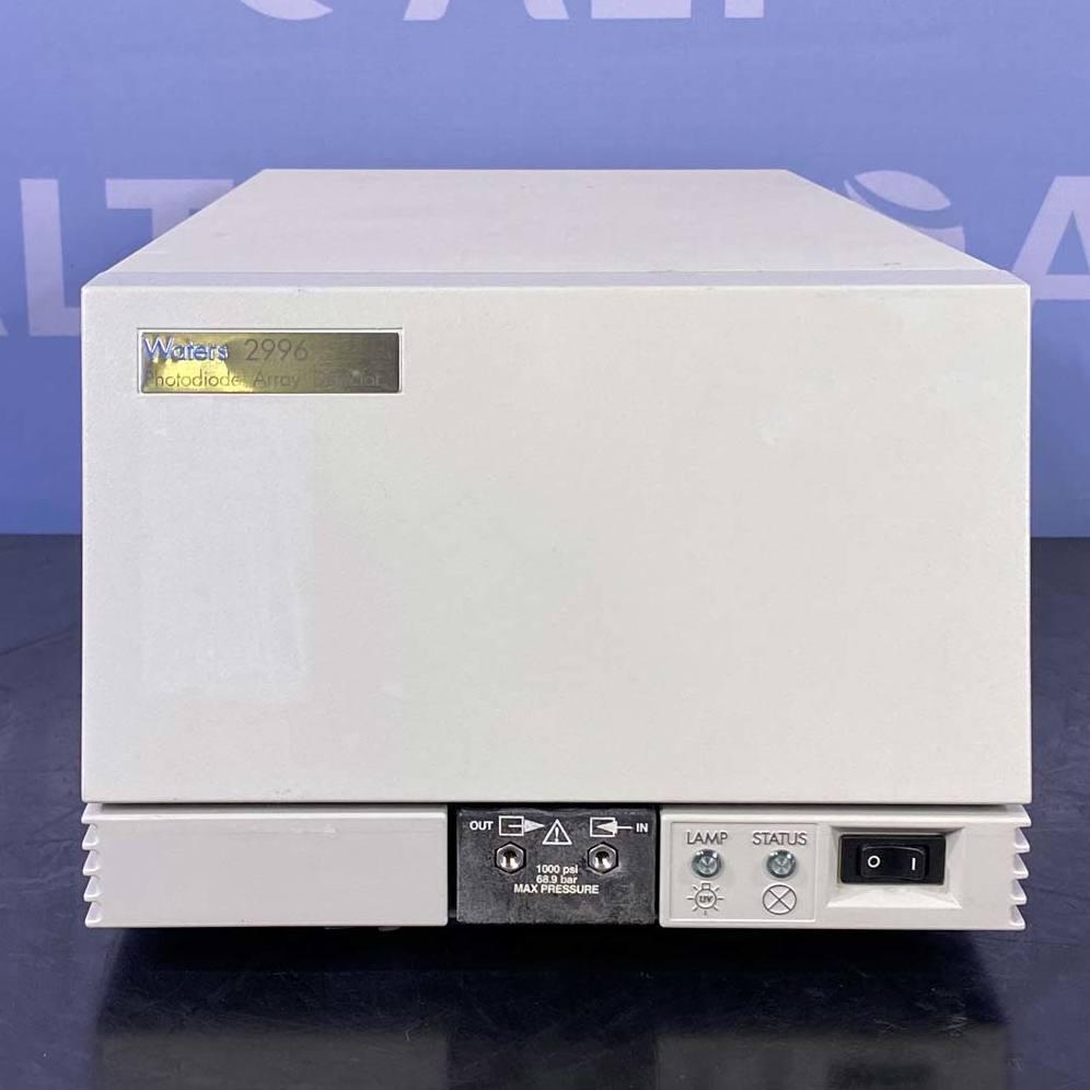 Used Lab Equipment - Waters 2996 Photodiode Array Detector 1