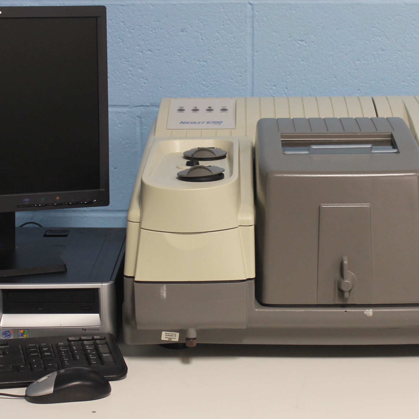 Used Lab Equipment - Thermo Electron Corporation Nicolet 6700 FT-IR Spectrometer 7