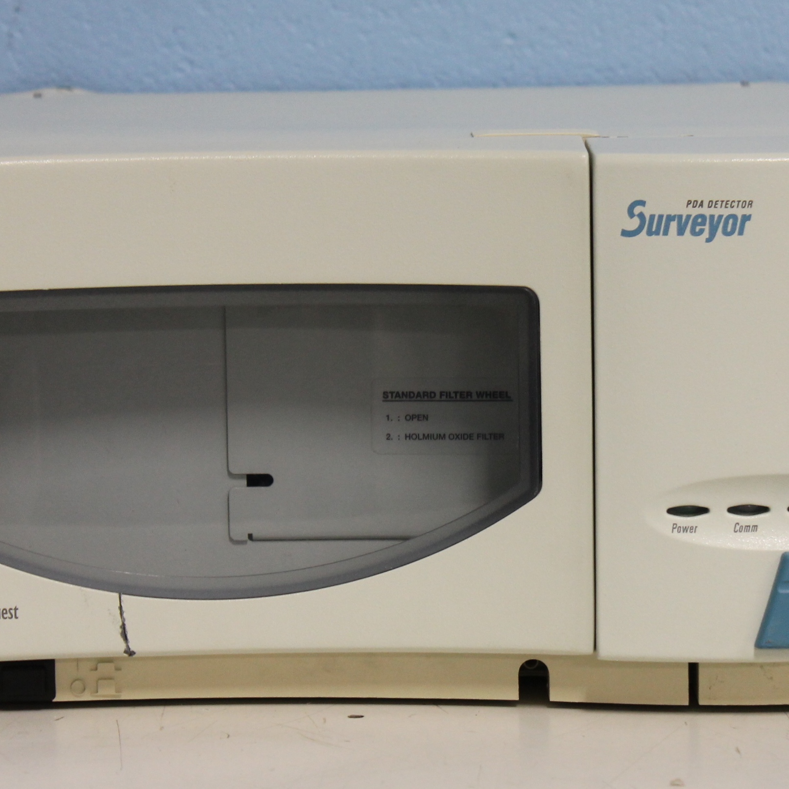 Used Lab Equipment - Thermoquest Surveyor PDA Detector 1